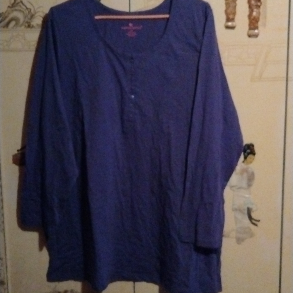 Long sleeve purple shirt